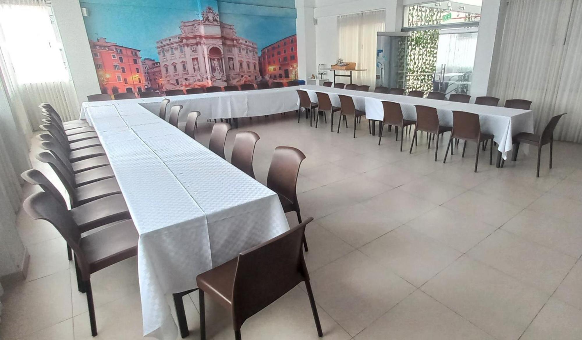 Hotel En Bogota - Fontana Di Trevi Экстерьер фото